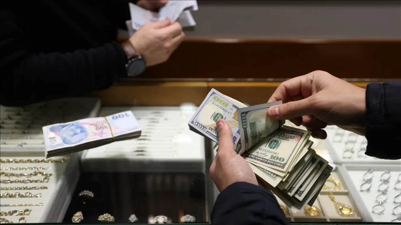 Dolar bugün ne kadar? İşte 5 Mayıs döviz kurları! Euro, sterlin ve dolar kuru