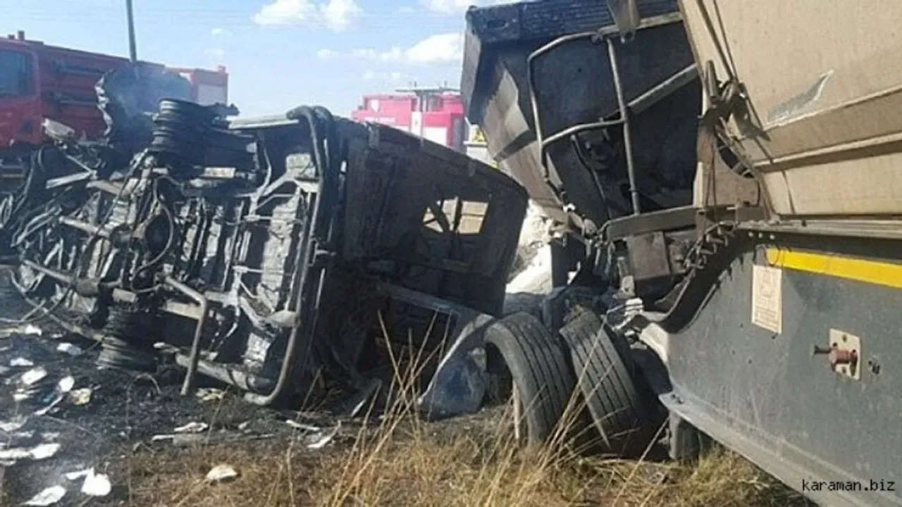 Feci trafik kazasında 15 kişi hayatını kaybetti!