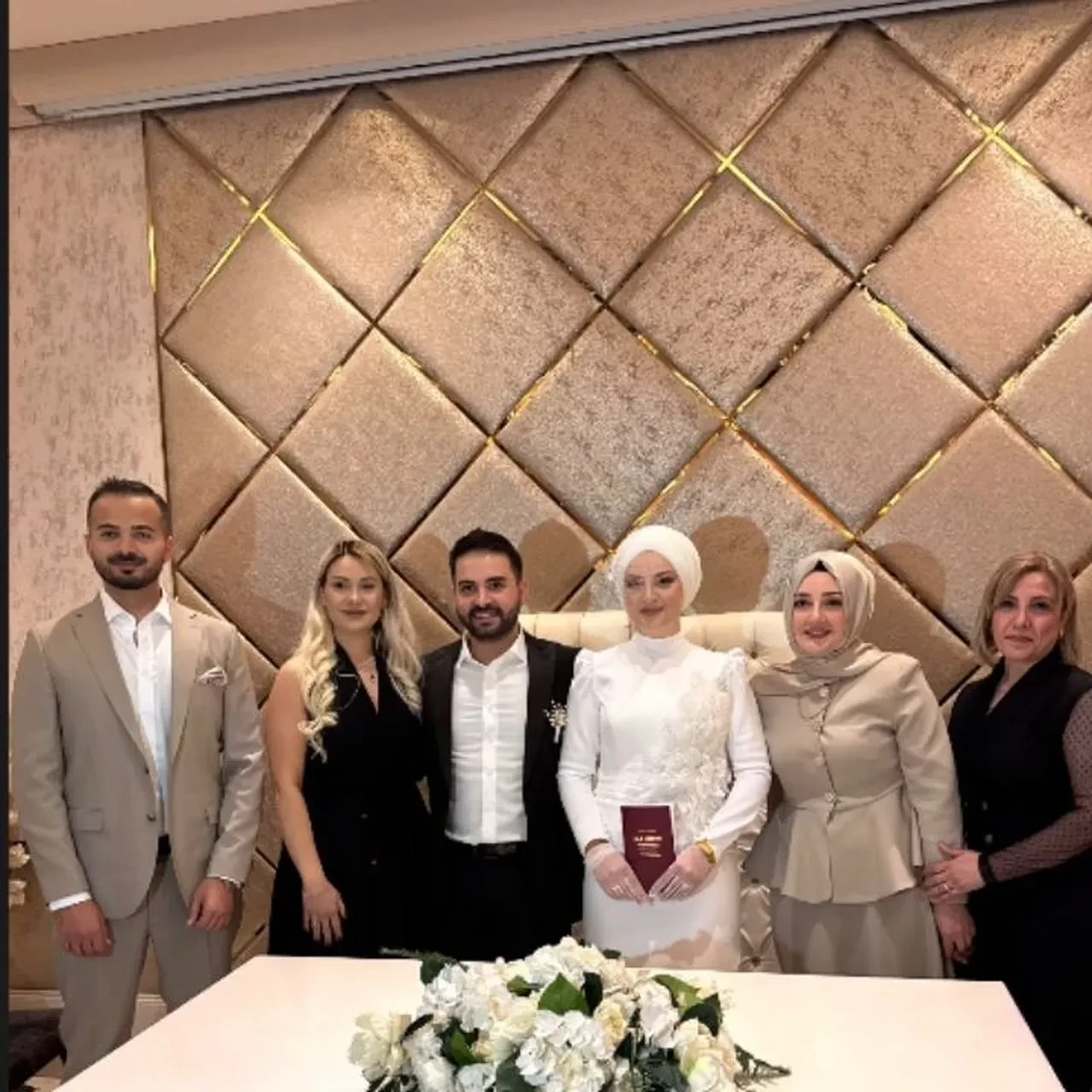 Kadir Ezildi ile Gamze Türkmen evlendi! Nikahtan ilk kare geldi 