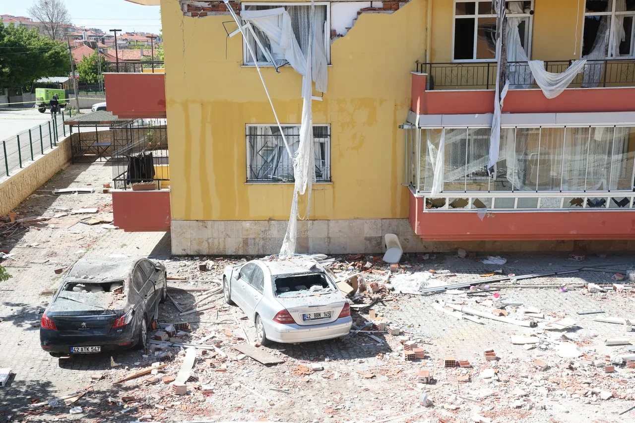 Konya'daki dehşetin nedeni ortaya çıktı! Eşine attığı mesaj şoke etti: 'Gelmezsen evi de kendimi de yakacağım'