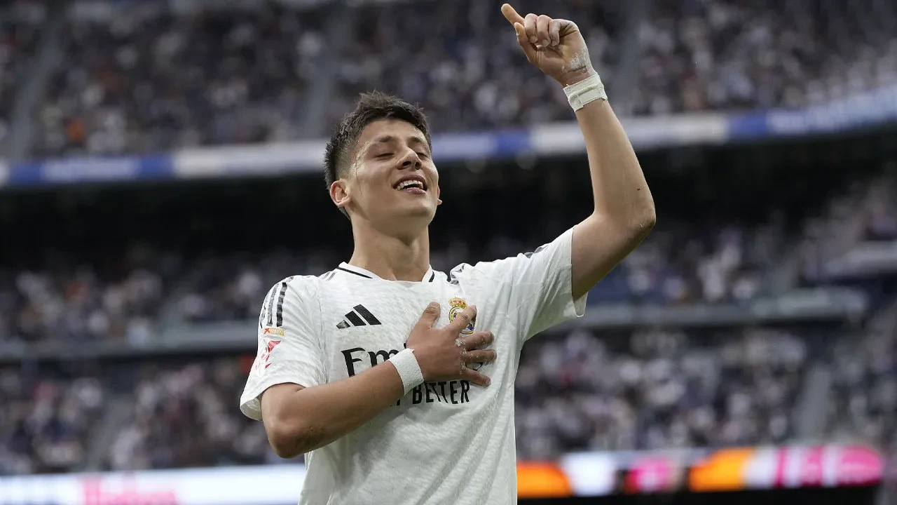 Arda Güler Real Madrid tarihine geçti! Bu sezon ilkleri başardı