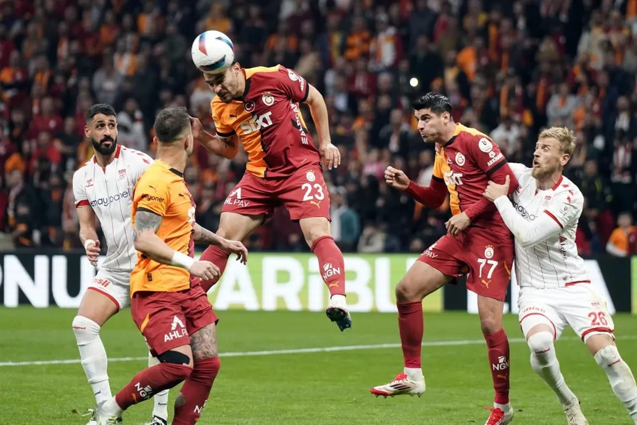 Galatasaray kadro istikrarıyla 5. yıldıza adım adım ilerliyor! 4 puan sonra şampiyonluk garanti...