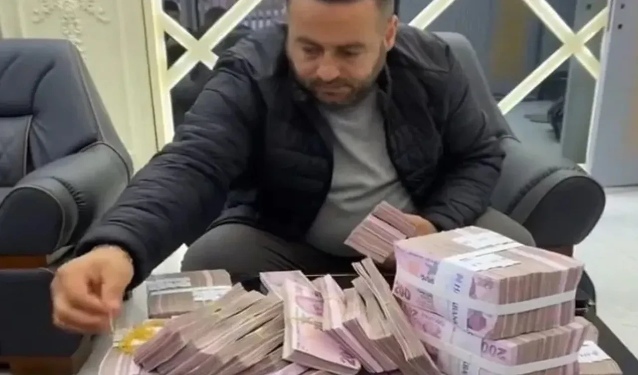 İzmir'de akıllara durgunluk veren tuzak! Villasına çöküp paraları sosyal medyada paylaştılar