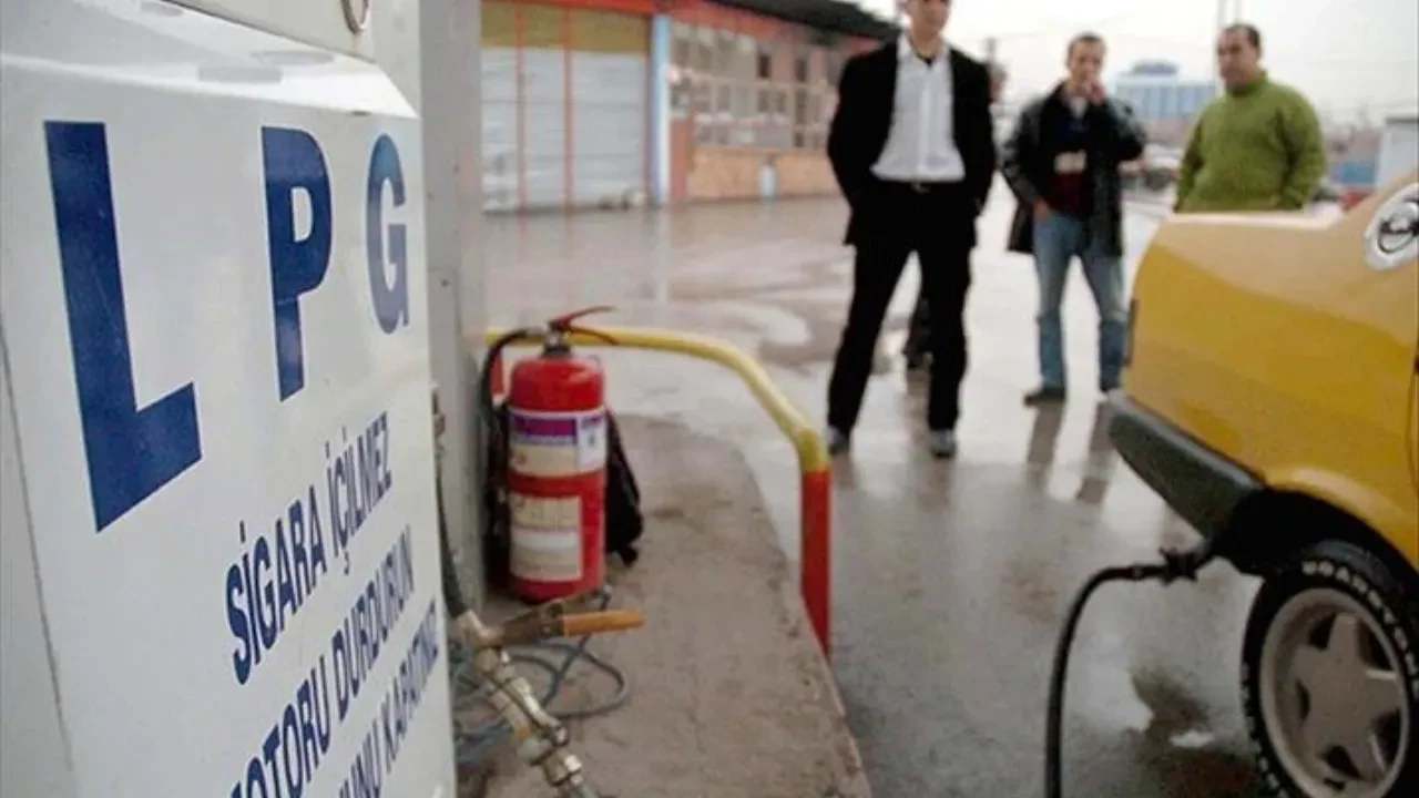 Otogaz (LPG) büyük indirim aldı! 6 Mayıs 2025 güncel akaryakıt fiyatları belli oldu
