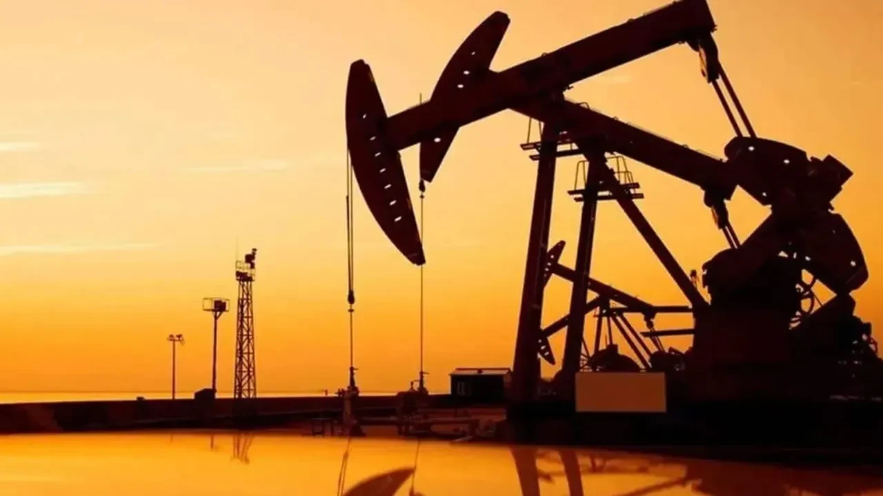 Petrolde toparlanma sinyali: Dipten alımlar fiyatları yukarı çekti