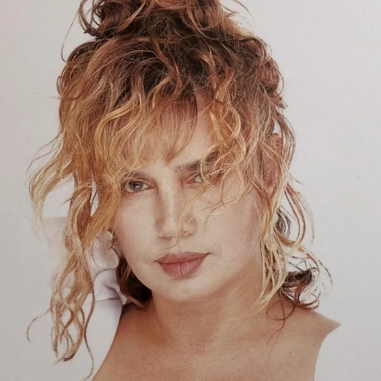 Sezen Aksu tüm müzik haklarını sattı! 