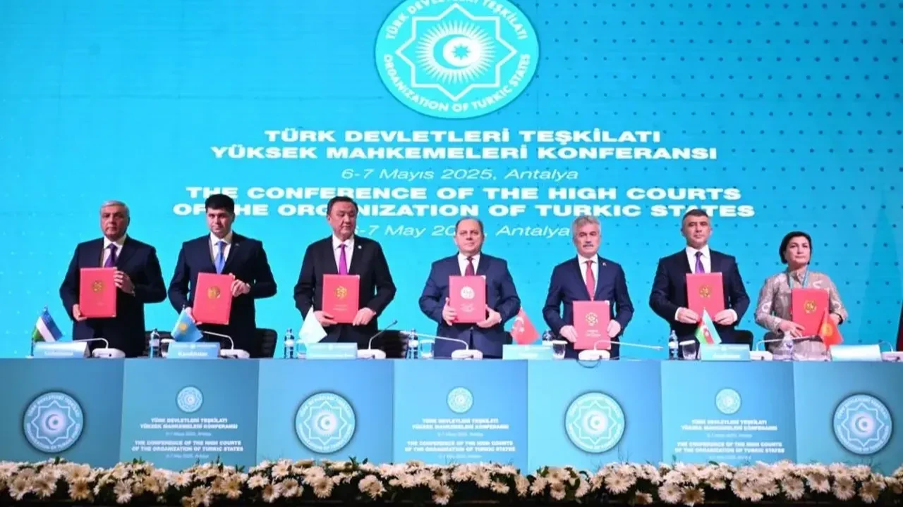 Antalya Statüsü ile Türk Devletleri Teşkilatı hukuki iş birliğine imza attı