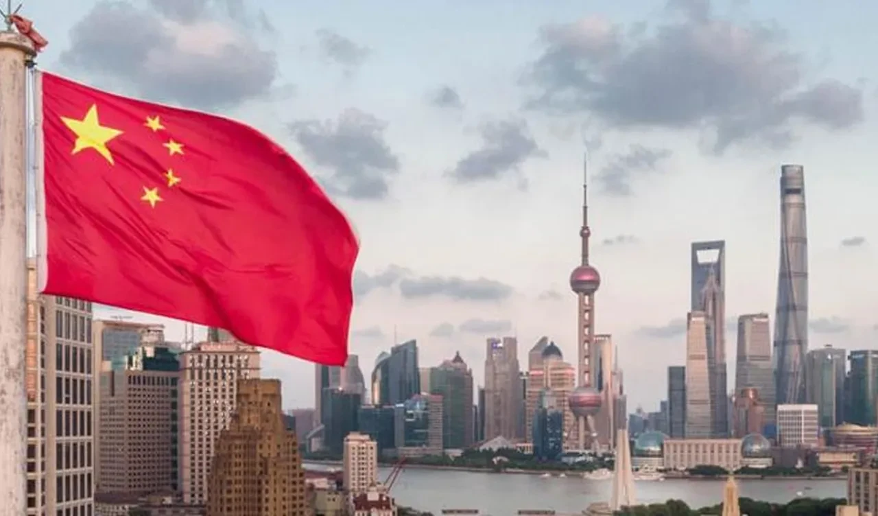 Asya'da savaş başladı! Hindistan, Pakistan'ı vurdu: Ülkelerden peş peşe itidal çağrısı