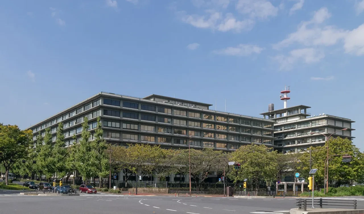 Asya'da savaş başladı! Hindistan, Pakistan'ı vurdu: Ülkelerden peş peşe itidal çağrısı