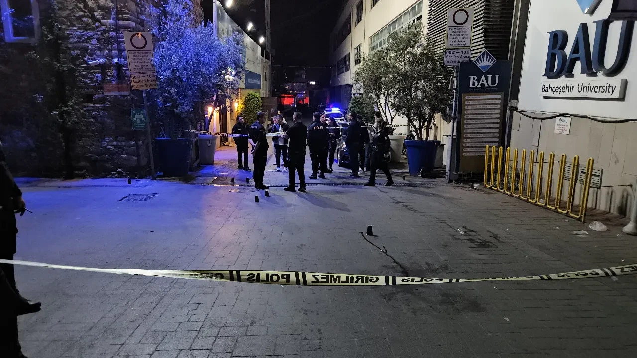 Beşiktaş'ta hareketli gece: Aynı noktada 2 saldırı birden! Yaralılar var