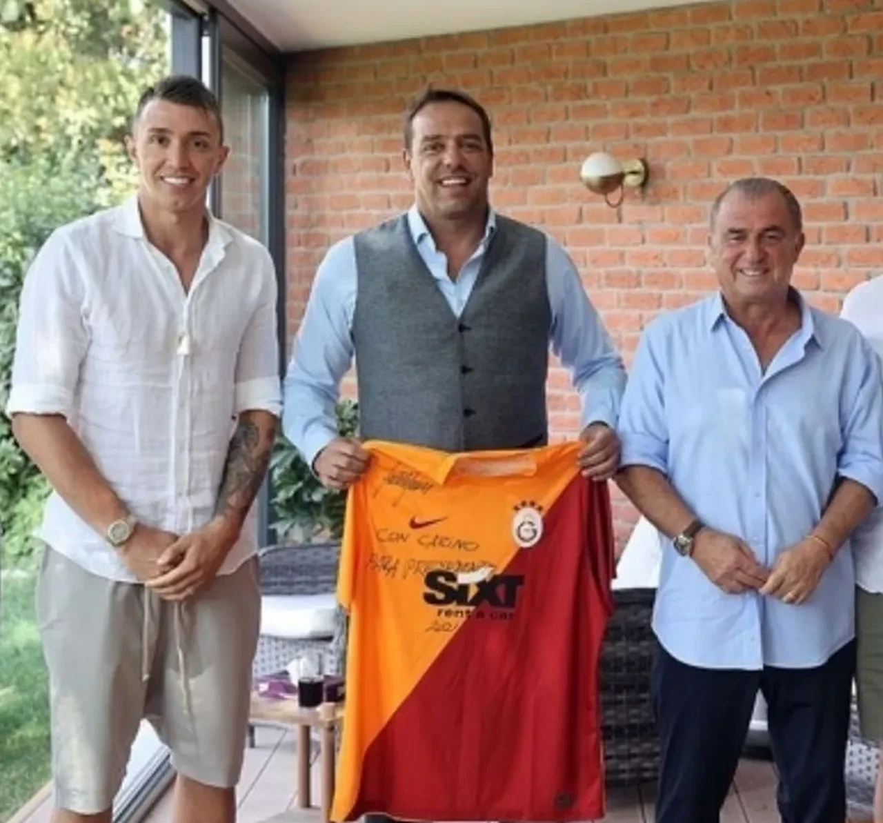 Fernando Muslera Galatasaray'dan ayrılıyor! Başkan resmen duyurdu