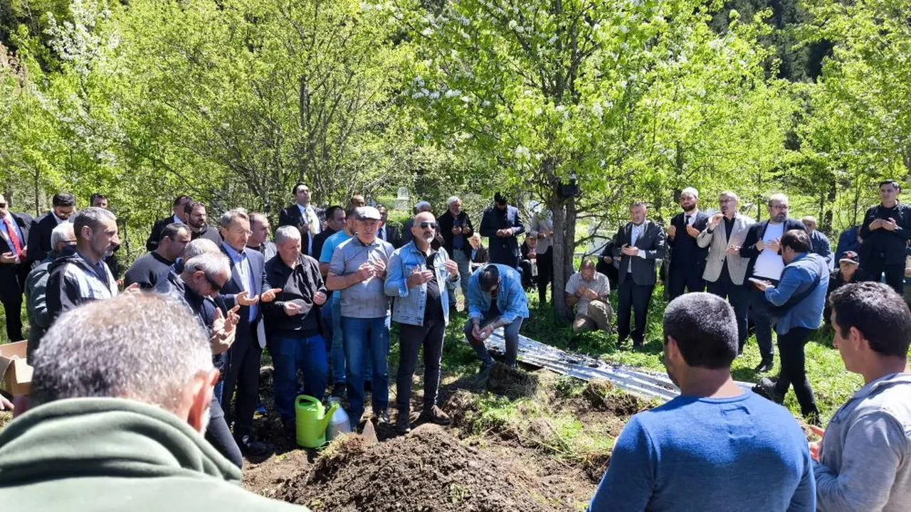İletişim Başkanı Fahrettin Altun'un acı günü: Amcası Nurettin Altun hayatını kaybetti