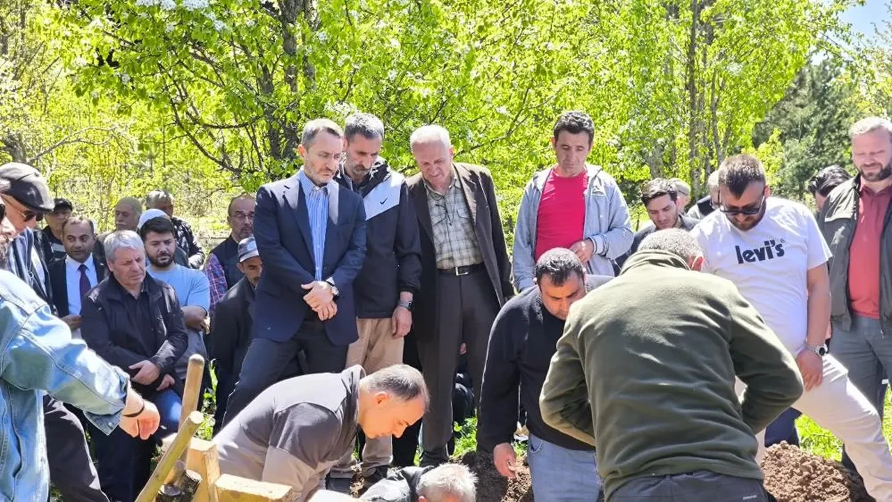 İletişim Başkanı Fahrettin Altun'un acı günü: Amcası Nurettin Altun hayatını kaybetti