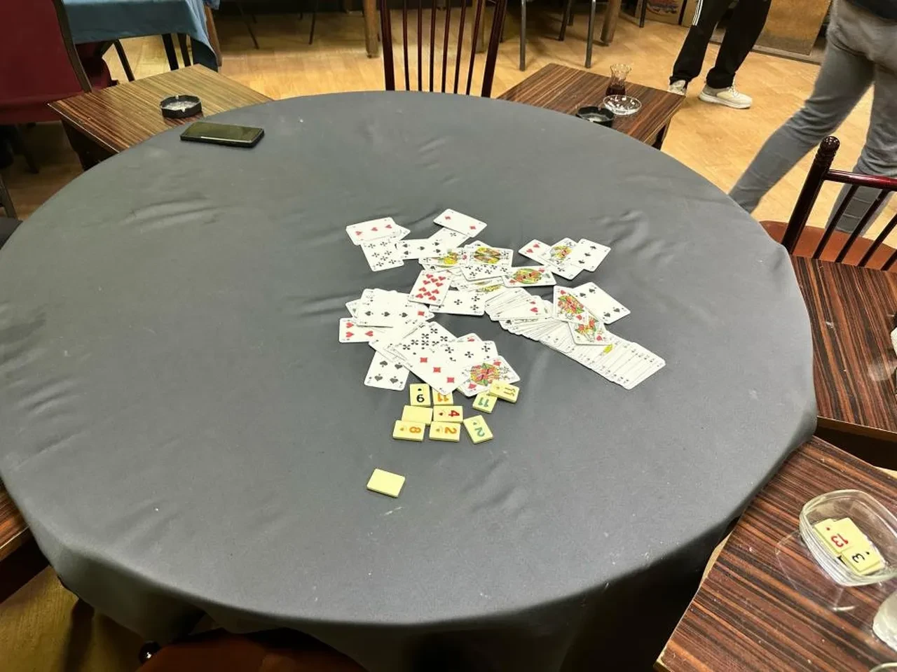 Kumar oynarken yakalandılar! İşte ödedikleri ceza