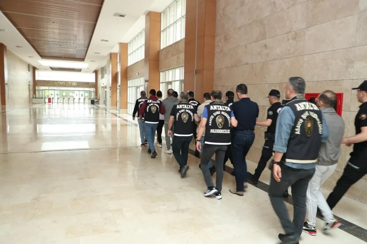 120 milyonluk vurgun! Kiraladıkları araçları satılığa çıkardılar: Taksit imkanı bile sunmuşlar