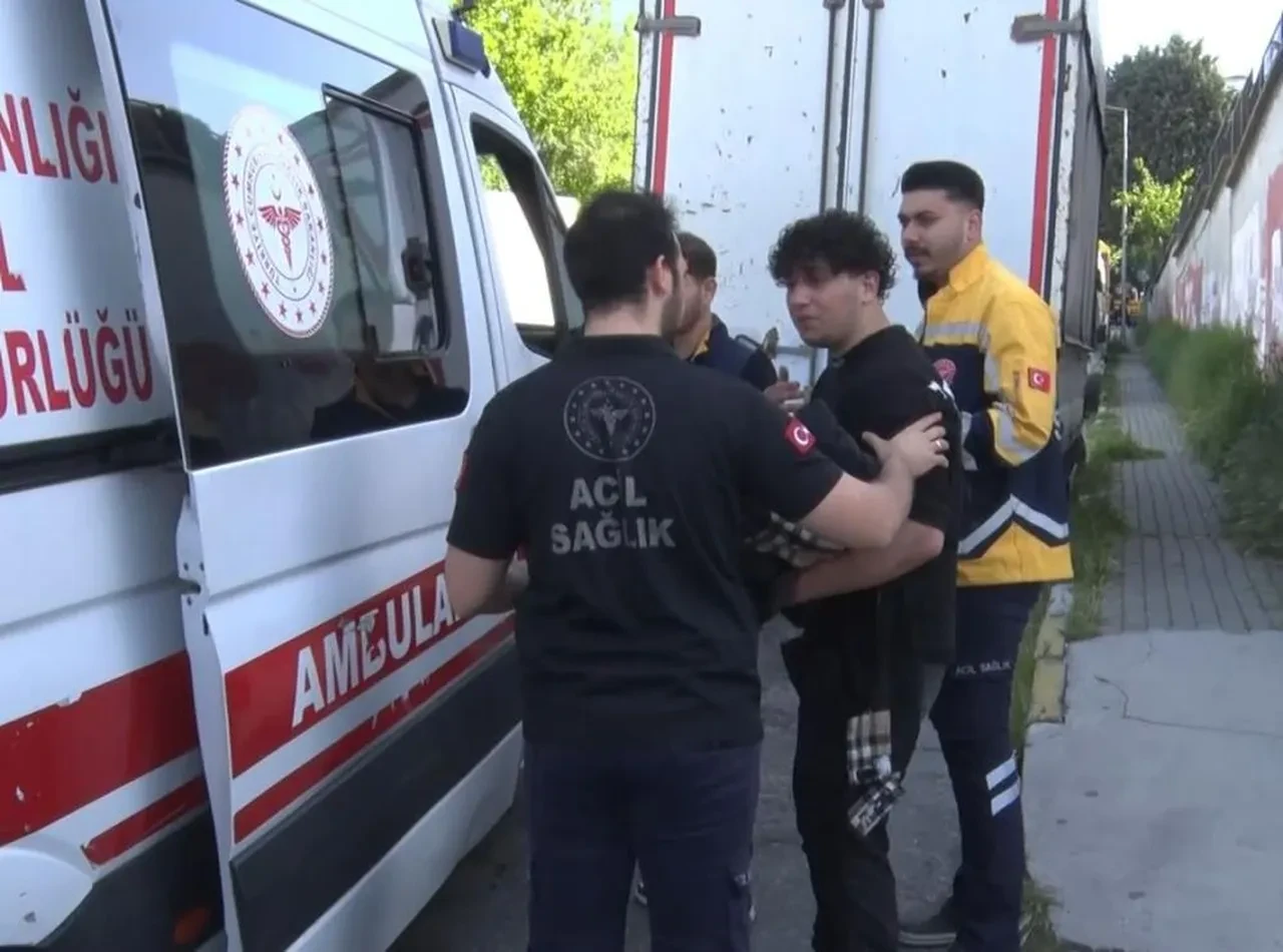 Avcılar'da sürücülerin trafikte alkollü gençle imtihanı!