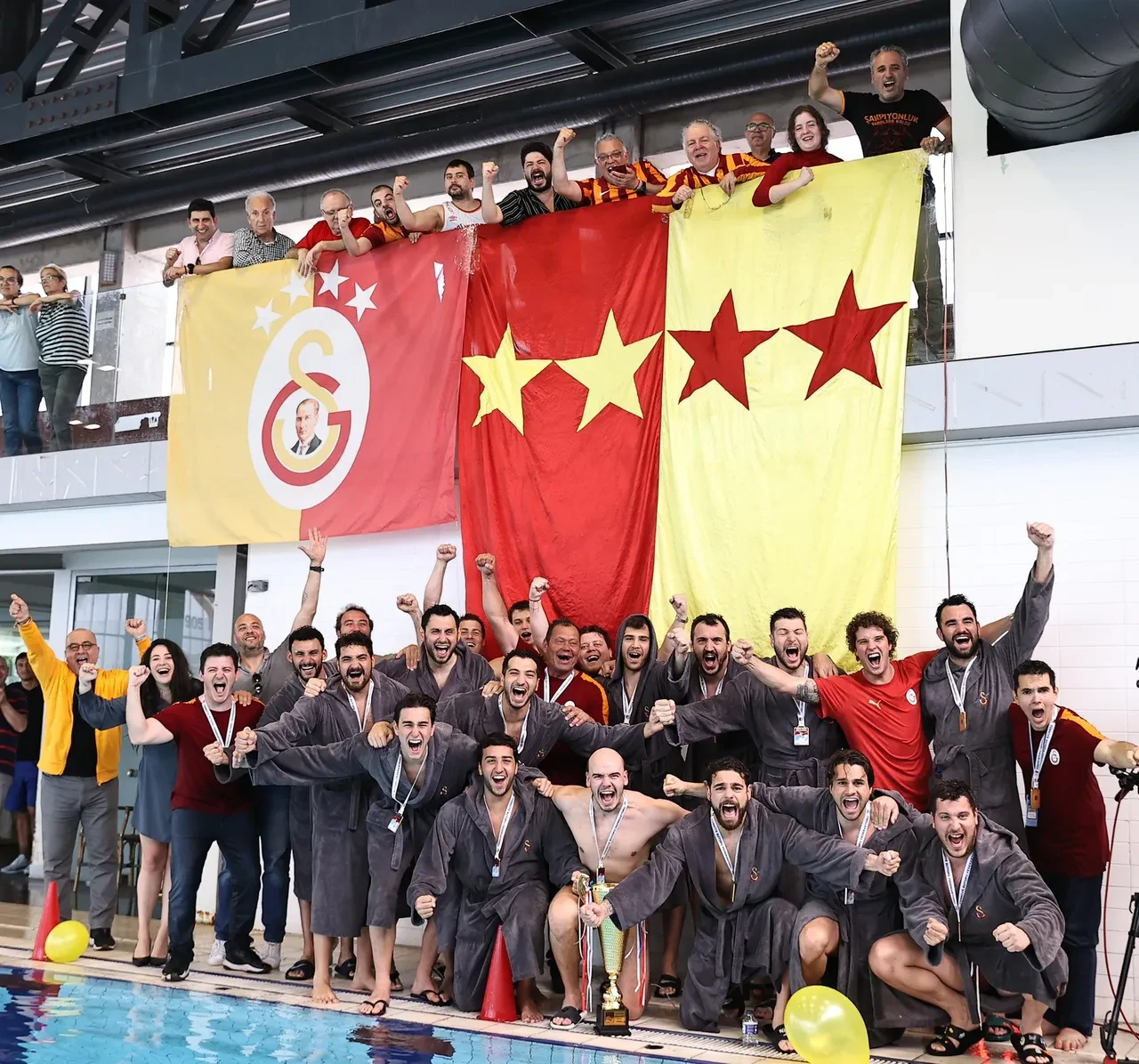 Galatasaray şampiyonluğunu resmen ilan etti