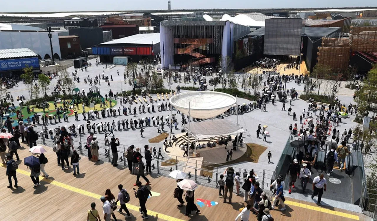 İnternetten aldığı 85 yıllık bilet fuarın kapılarını açtı! Girişine izin verildi