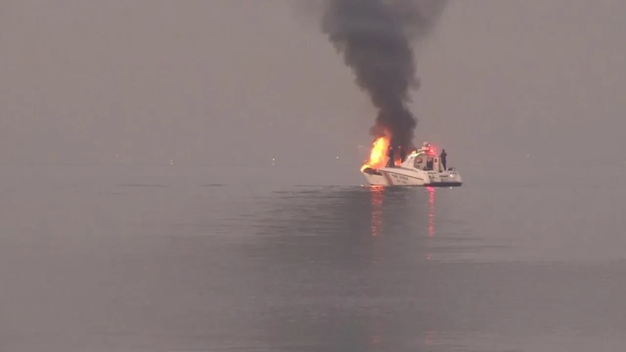 İstanbul Boğazı'nda korku dolu anlar!