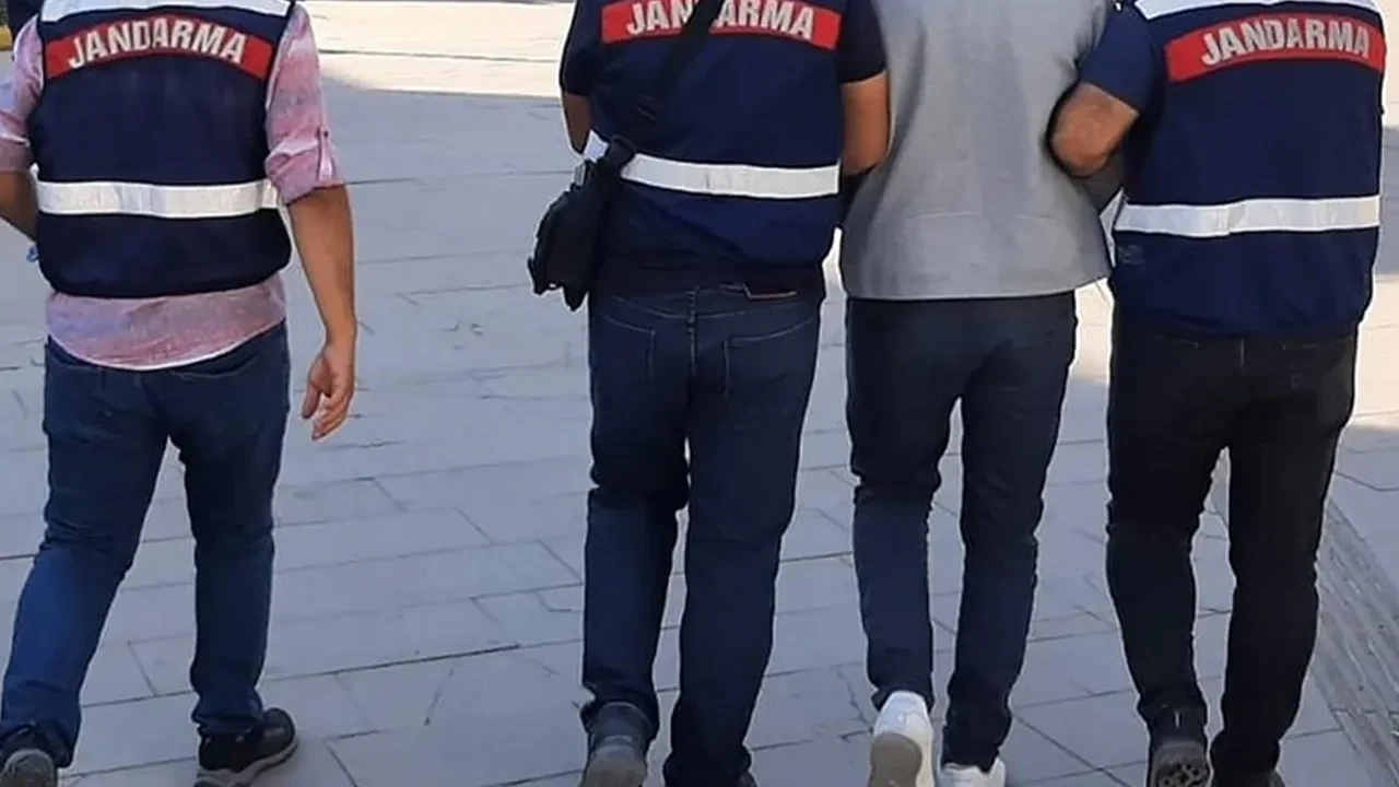 İstanbul merkezli 3 ilde teröre finans operasyonu