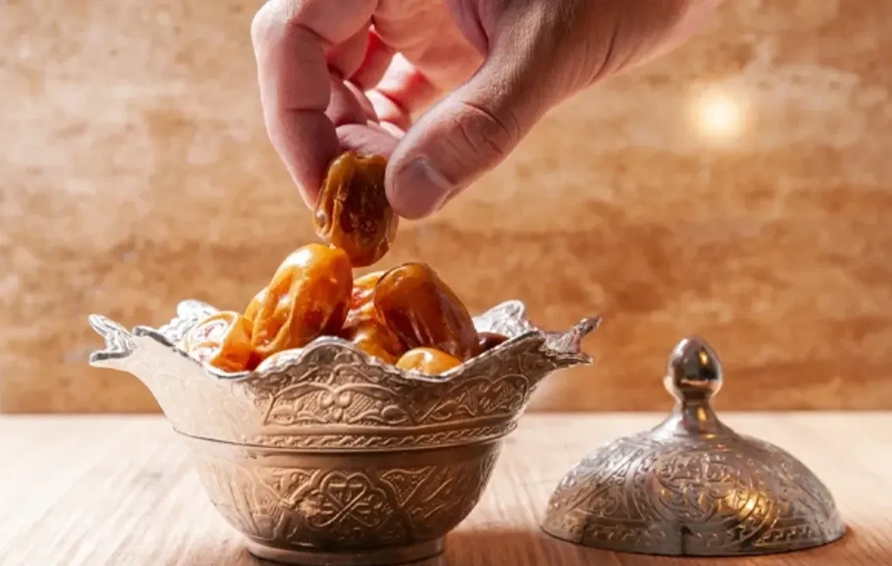 Kur'ân'da 23 yerde geçen hurmanın sırrını Yunanlar da keşfetti! Diyet için bile kullanıyorlar