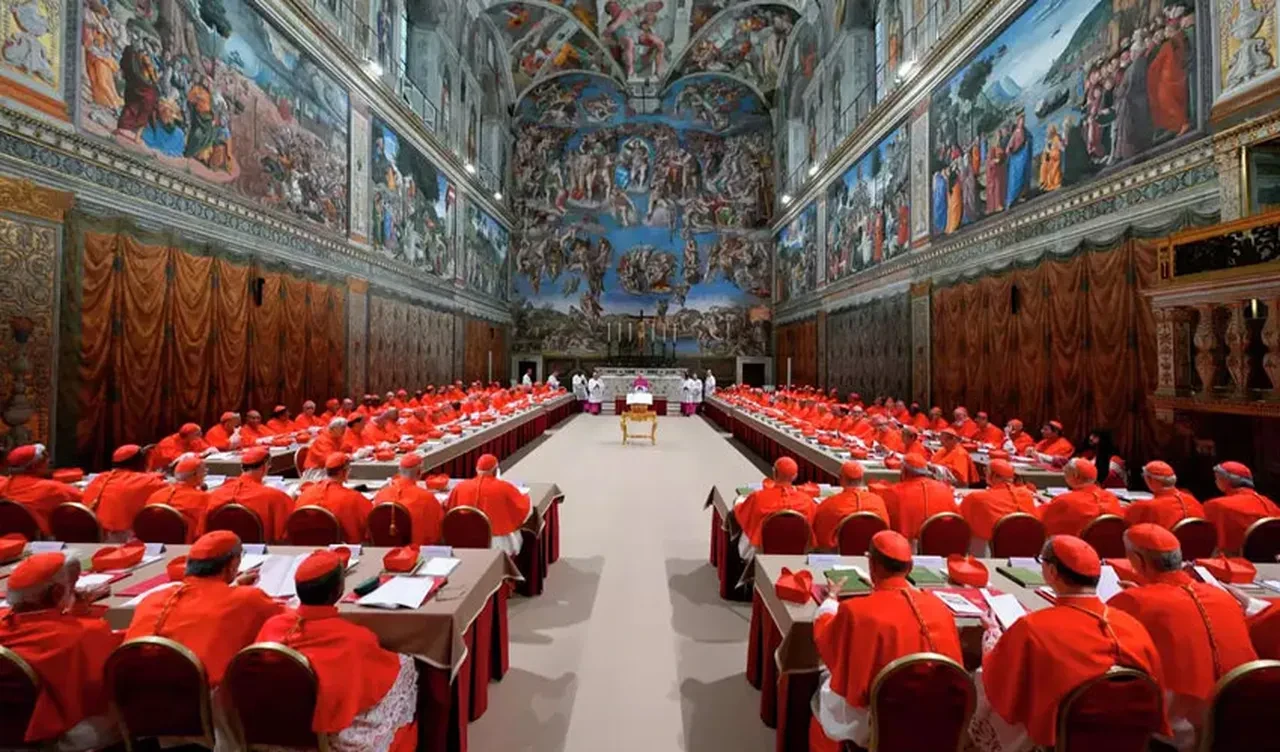 Papa seçimi için kardinal toplantısında tuhaf kural: Bu yiyecekleri yemeleri yasak, işte sebebi