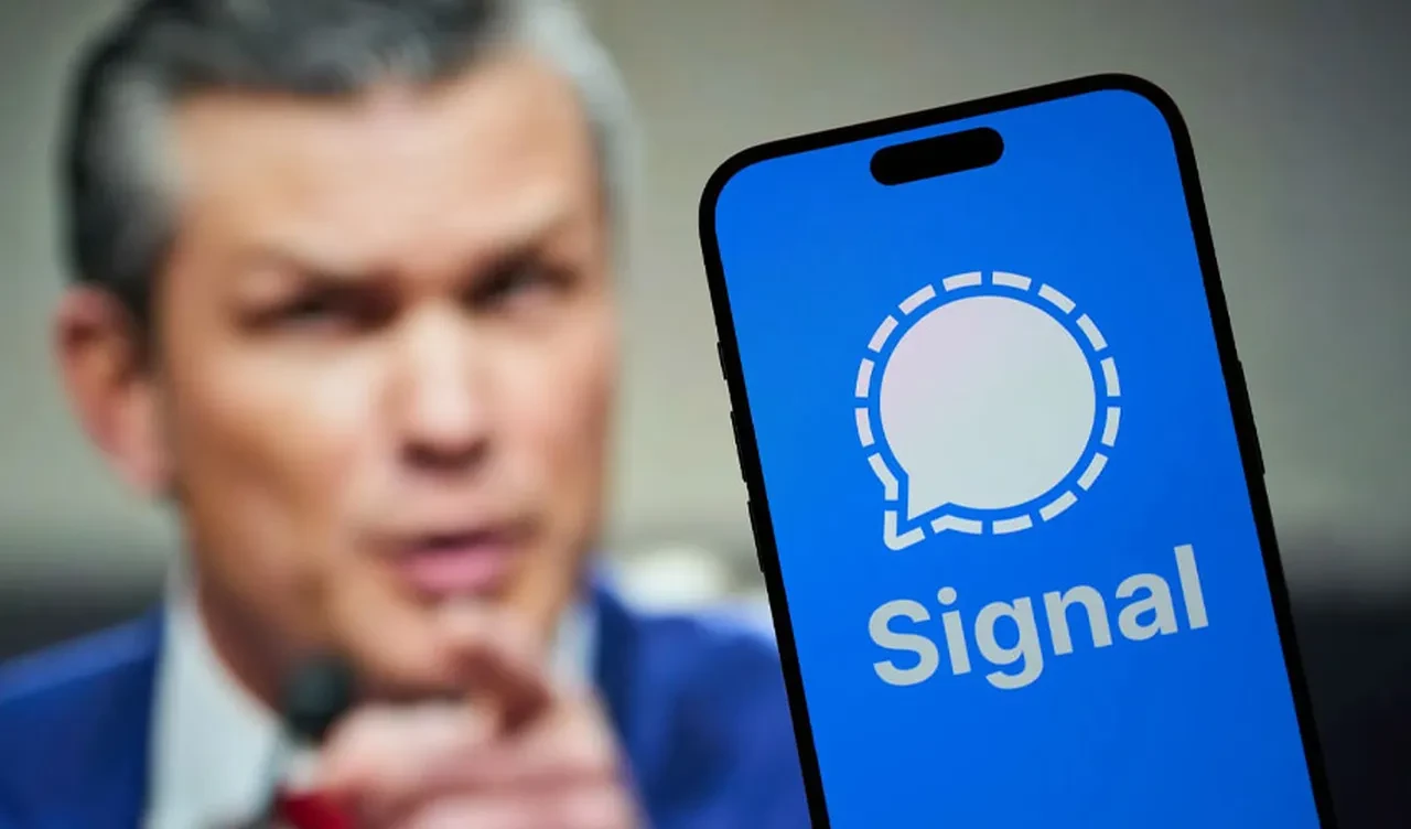 Pentagon'da sızıntı korkusu! ABD Savunma Bakanı şifrelerini internete düşürdü