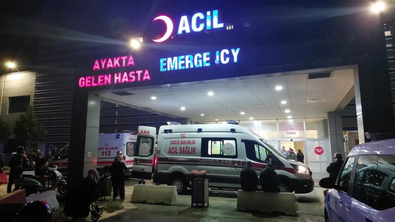 Samsun'da 10 ayrı fabrikada gıda zehirlenmesi şüphesi: 133 işçi hastanelik oldu!