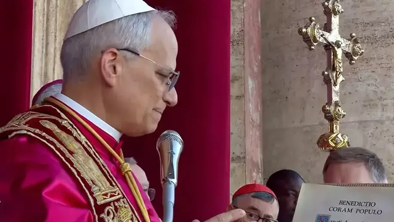 Yeni Papa Robert Francis Prevost kimdir? Katolik Kilisesi'nin ilk Amerikalı papası oldu