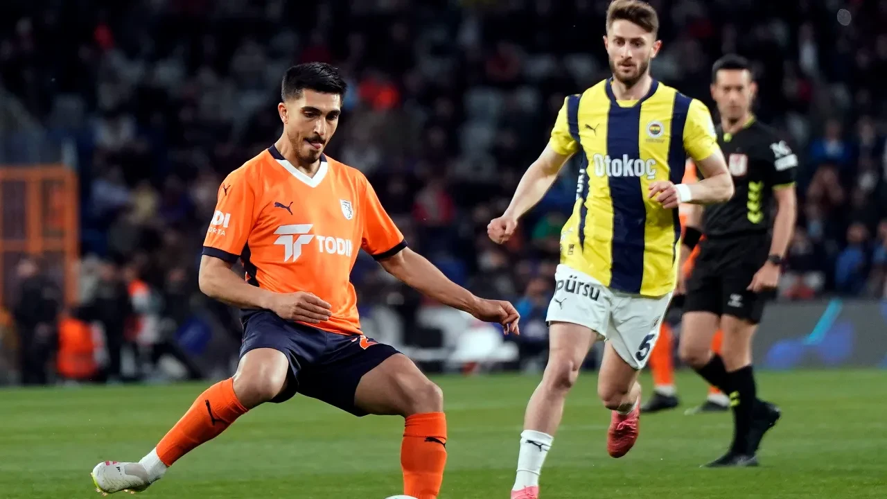 Başakşehir Fenerbahçe maç sonucu kaç kaç? Tadic ve Talisca kavgası maça damga vurdu