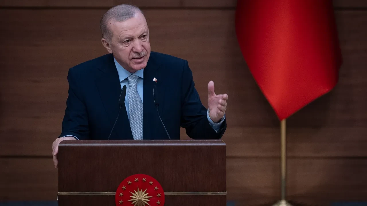 Cumhurbaşkanı Erdoğan'dan Özgür Özel'e boykot tepkisi: Yaptığı ekonomik tetikçiliktir