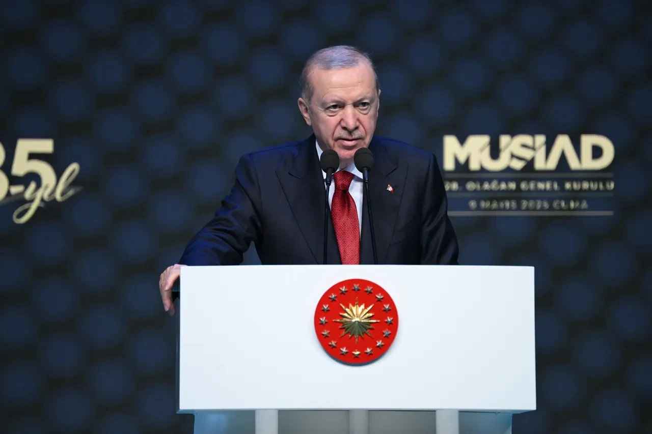 Cumhurbaşkanı Erdoğan'dan Özgür Özel'e boykot tepkisi: Yaptığı ekonomik tetikçiliktir