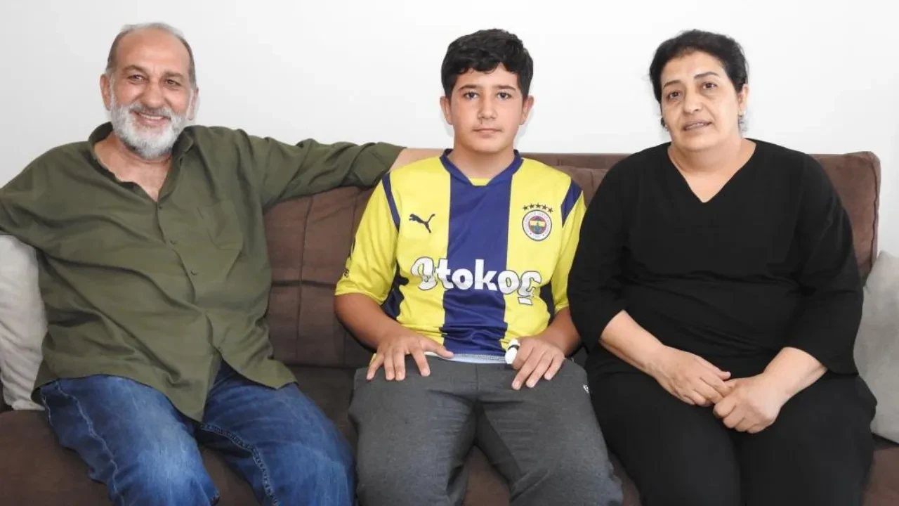 Gaziantep'te evleri yıkılan depremzeler TOKİ tarafından yapılan yeni konutlarında güvende ve mutlu