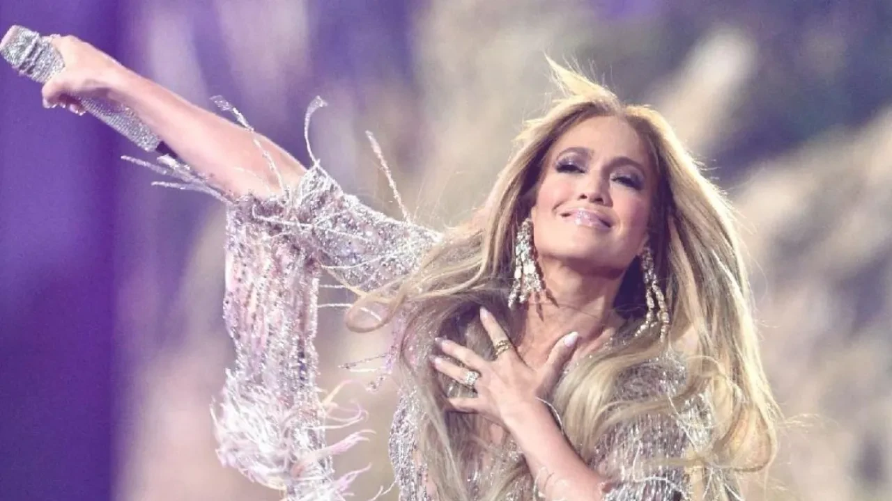 Jennifer Lopez'i dinlemenin bedeli belli oldu 