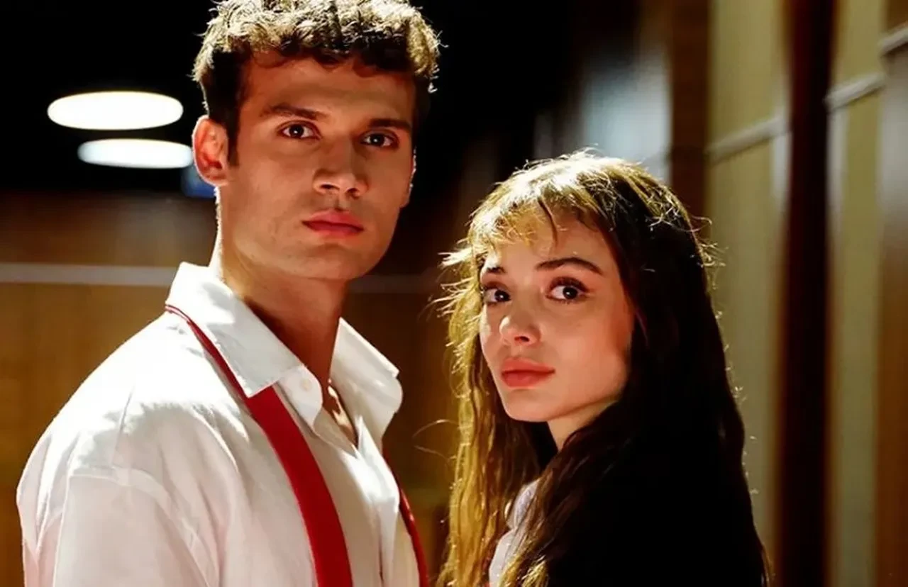 Rabia Soytürk ile Caner Topçu birbirine girdi! "Onu sevdiğim söylenemez" sözlerine cevap geldi