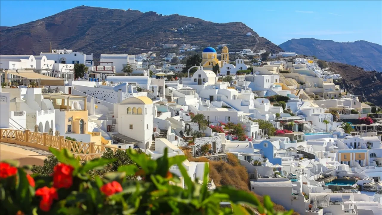 Türk turistler Yunanistan’a akın etti! Geçen yıl 1,5 milyon kişi ziyaret etti