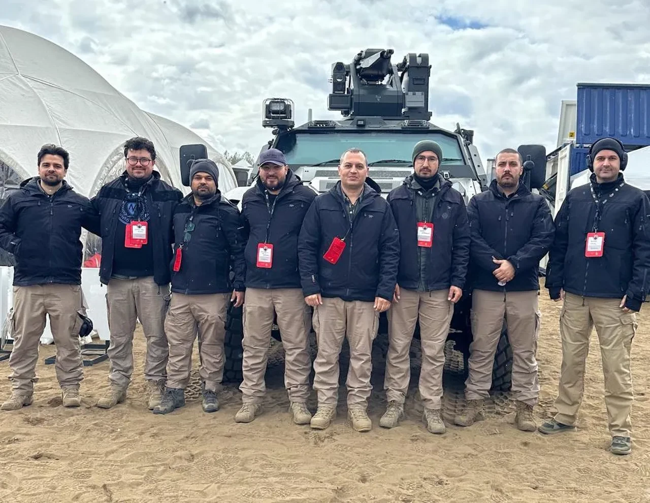 Vilnius’ta CANiK rüzgarı: Türk silah ve araç sistemlerine 12 ülkeden yoğun ilgi