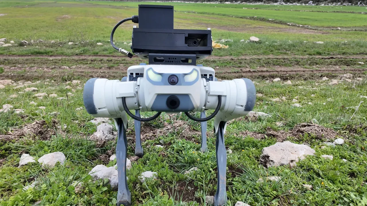 Yerli robot AyBARS hayran bıraktı! Riskli bölgelerde görev onun