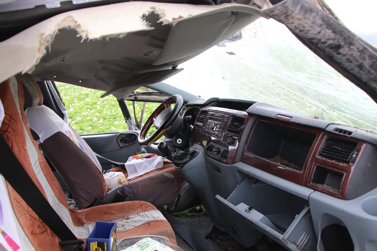 Amasya’da feci kaza! Minibüs tarlaya uçtu: 1 ölü, 4 yaralı