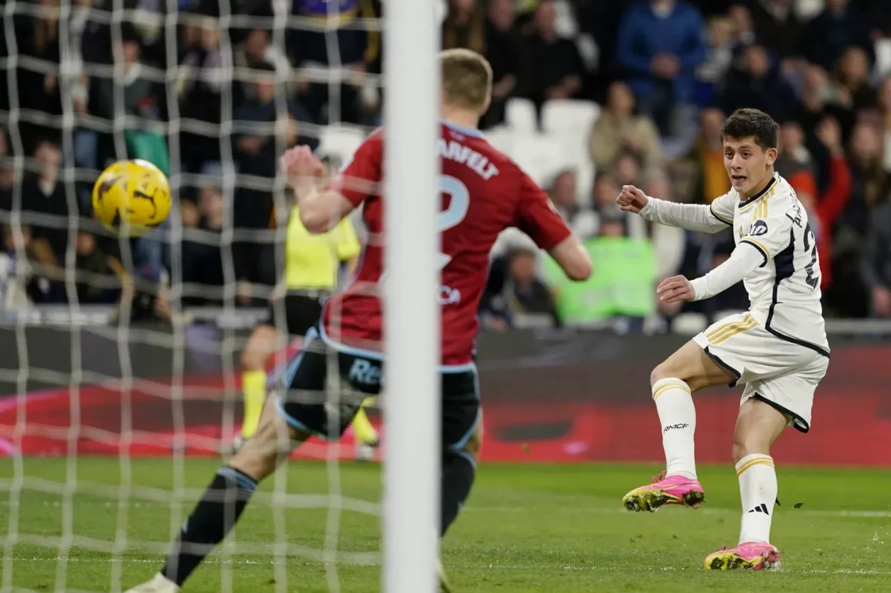 Arda Güler'in mevkisi değişti! Xabi Alonso telefonla bizzat bildirdi