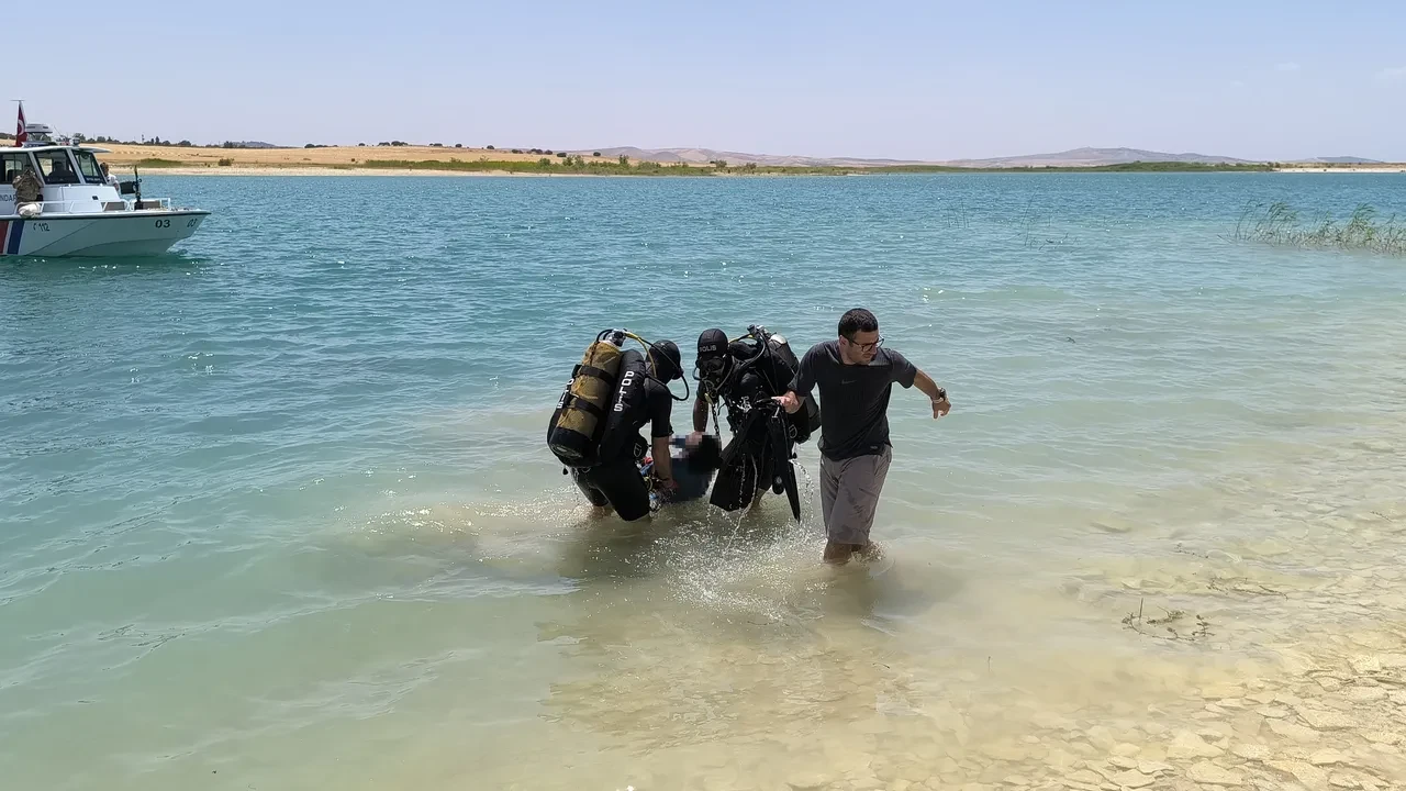 Boğulan yeğenini kurtarmak isteyen amcadan acı haber