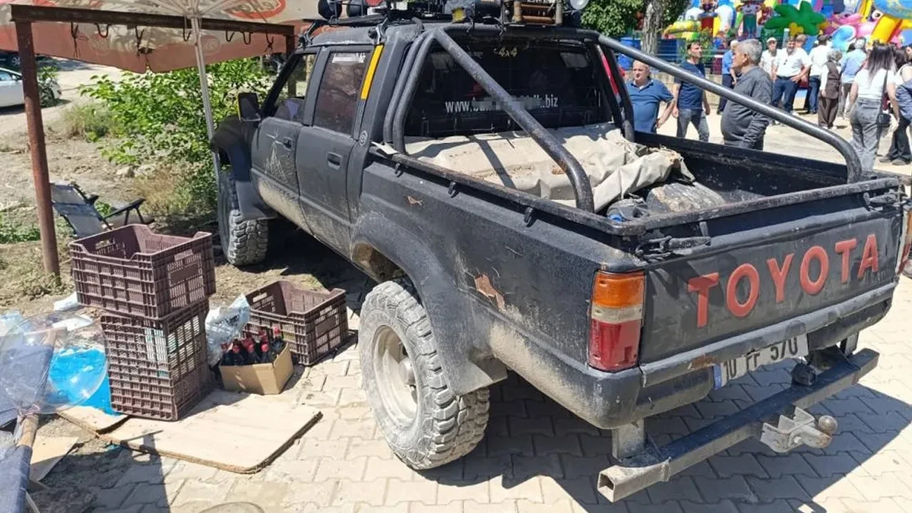 Bursa'da ehliyetsiz sürücü dehşeti: 2 çocuk ölümden döndü