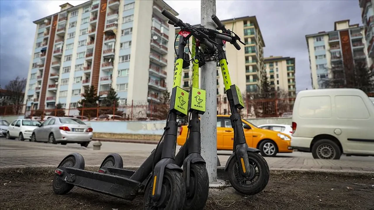 Elektrikli scooter sahipleri dikkat! Sigorta şartı geliyor