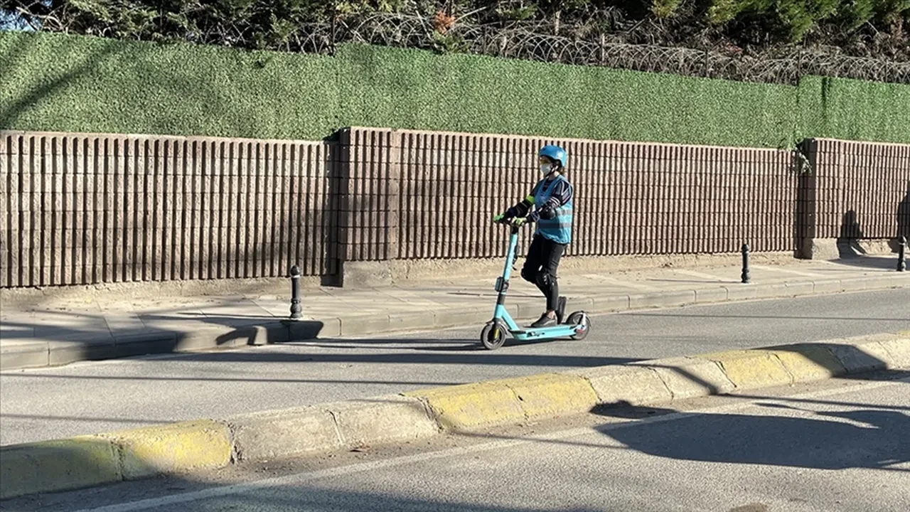 Elektrikli scooter sahipleri dikkat! Sigorta şartı geliyor