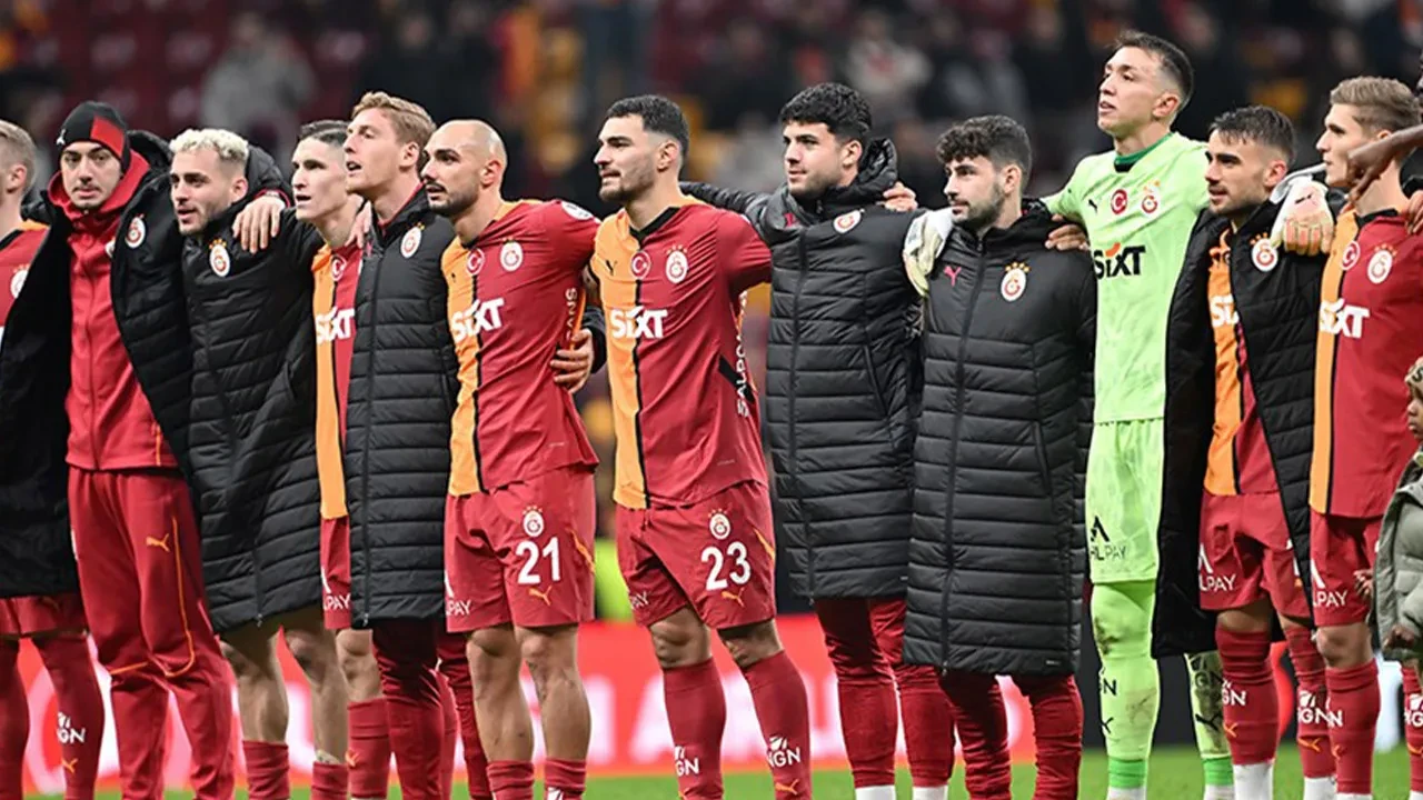 Galatasaray'da ilk resmi ayrılık! Büyük umutlarla transfer olmuştu