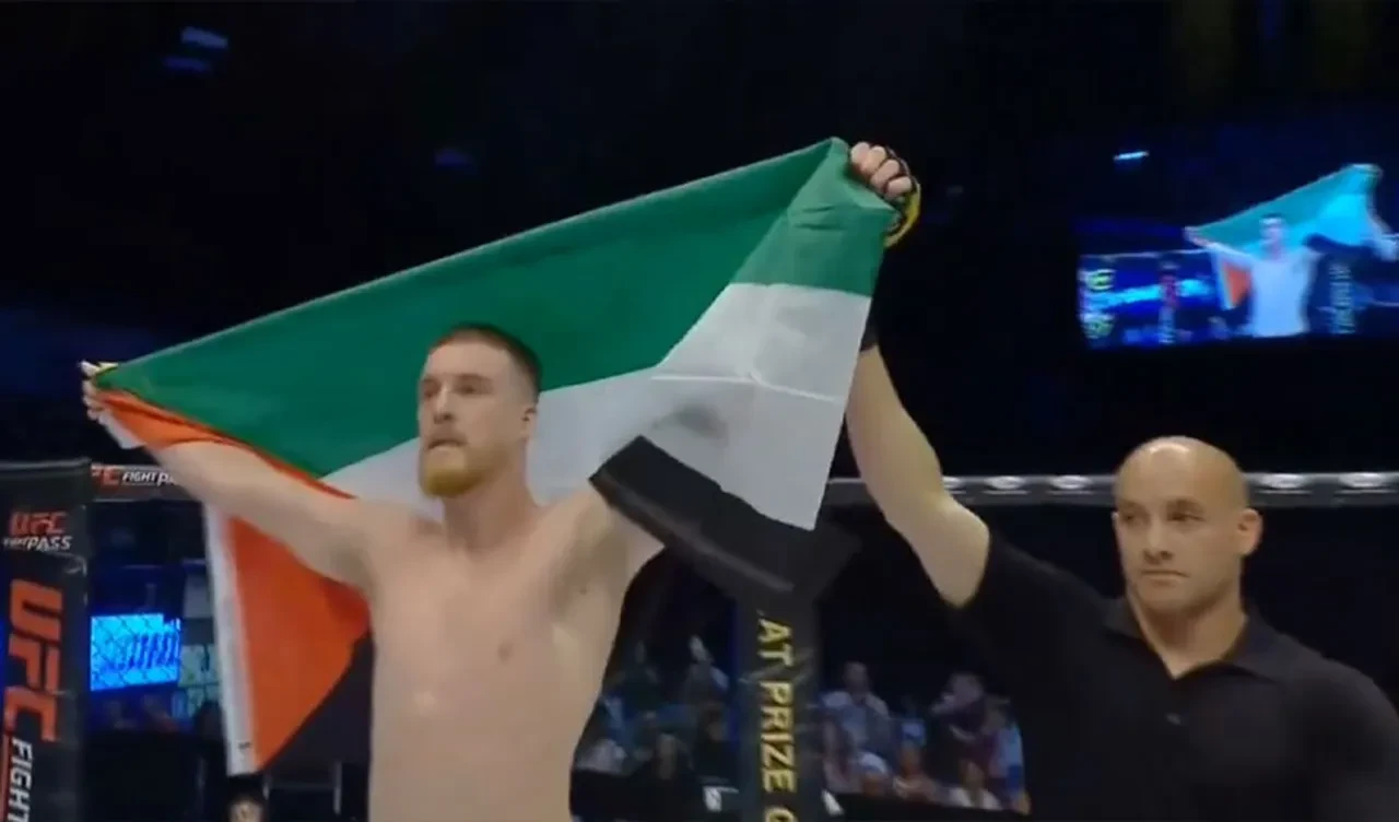 Kafes dövüşünde İsrailli rakibine her yumrukta 'Filistin'e özgürlük' dedi