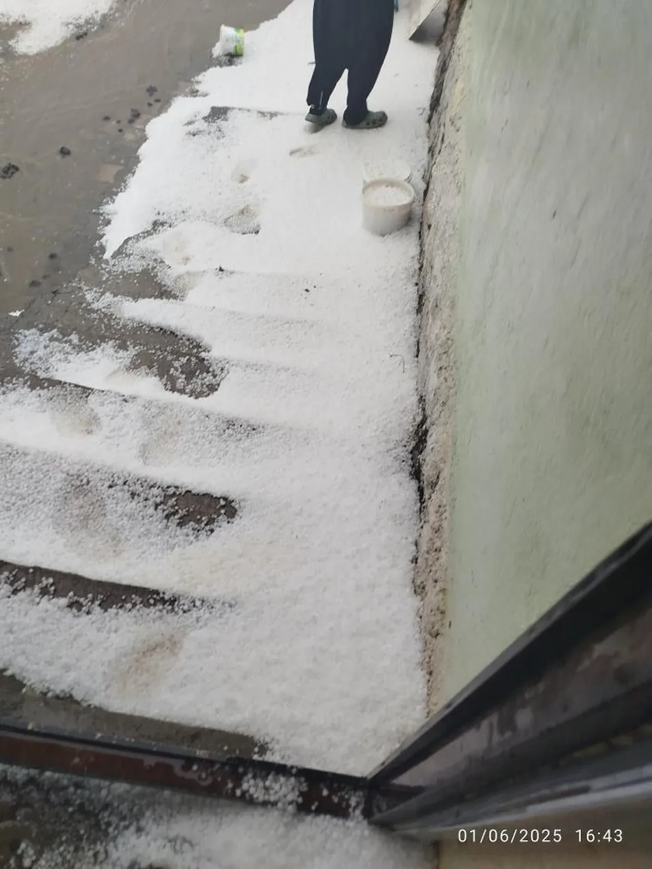 Tokat'ta dolu tarım arazilerini vurdu: Her biri 15 santimetre!