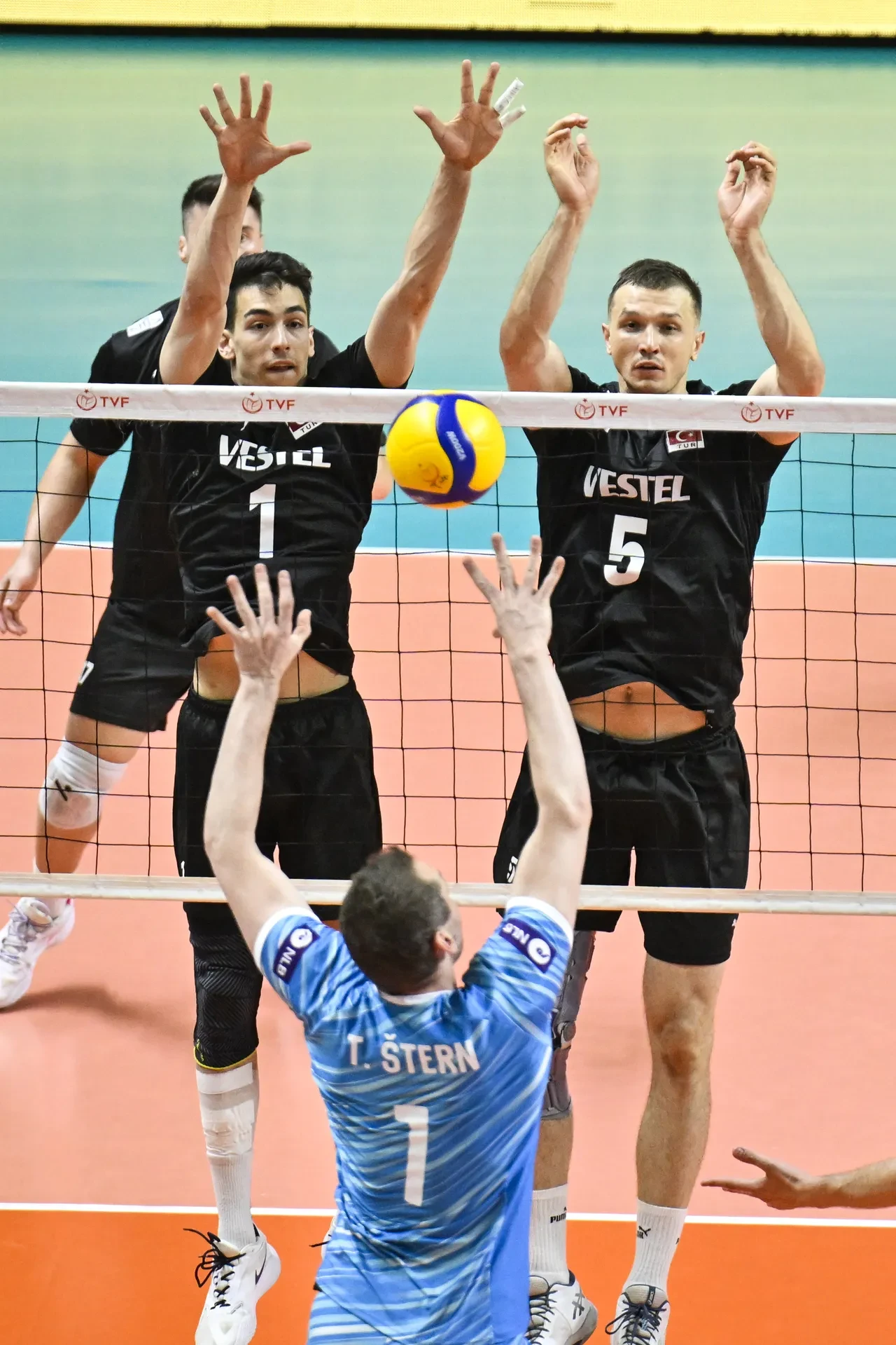 A Milli Erkek Voleybol Takımı'nın Milletler Ligi'ndeki ilk rakibi Sırbistan