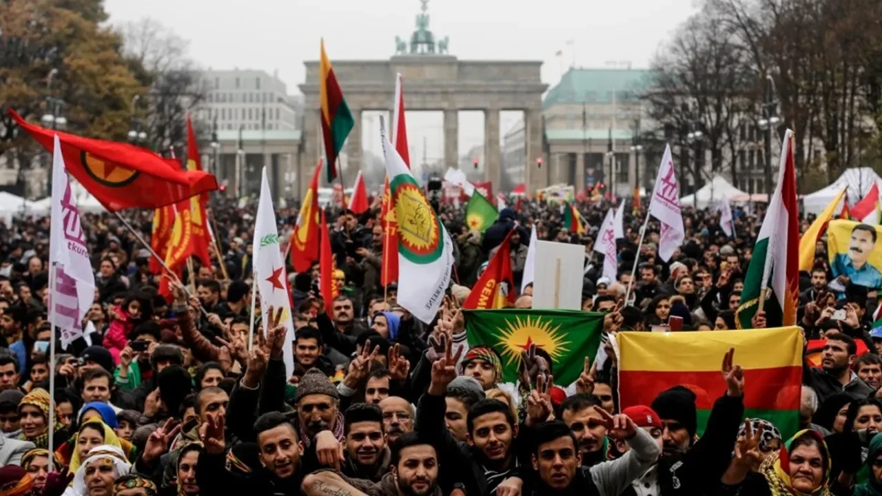 Almanya'da terör örgütü PKK için bir ilk! Rapor yayımlandı: Dikkat çeken 'Terörsüz Türkiye' vurgusu!