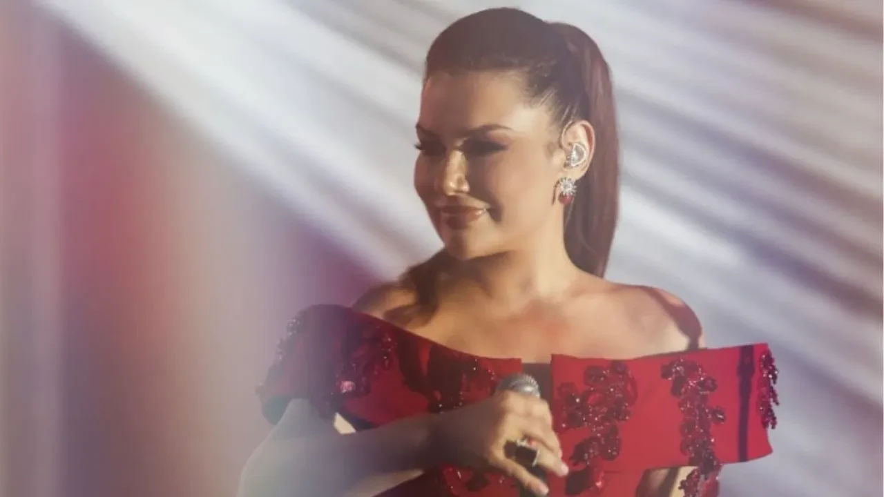 Deniz Seki son konserinde yorum yağmuruna tutuldu! 2 ayda 15 kilo verdi 